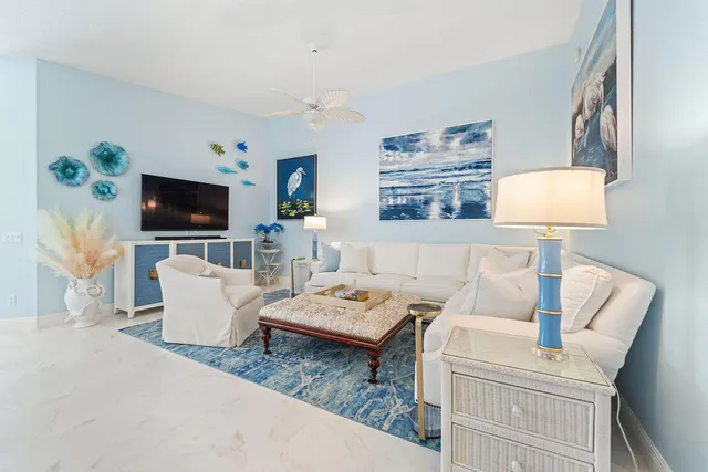 $569,000 | 8544 Southeast Retreat Drive, Hobe Sound, FL 33455