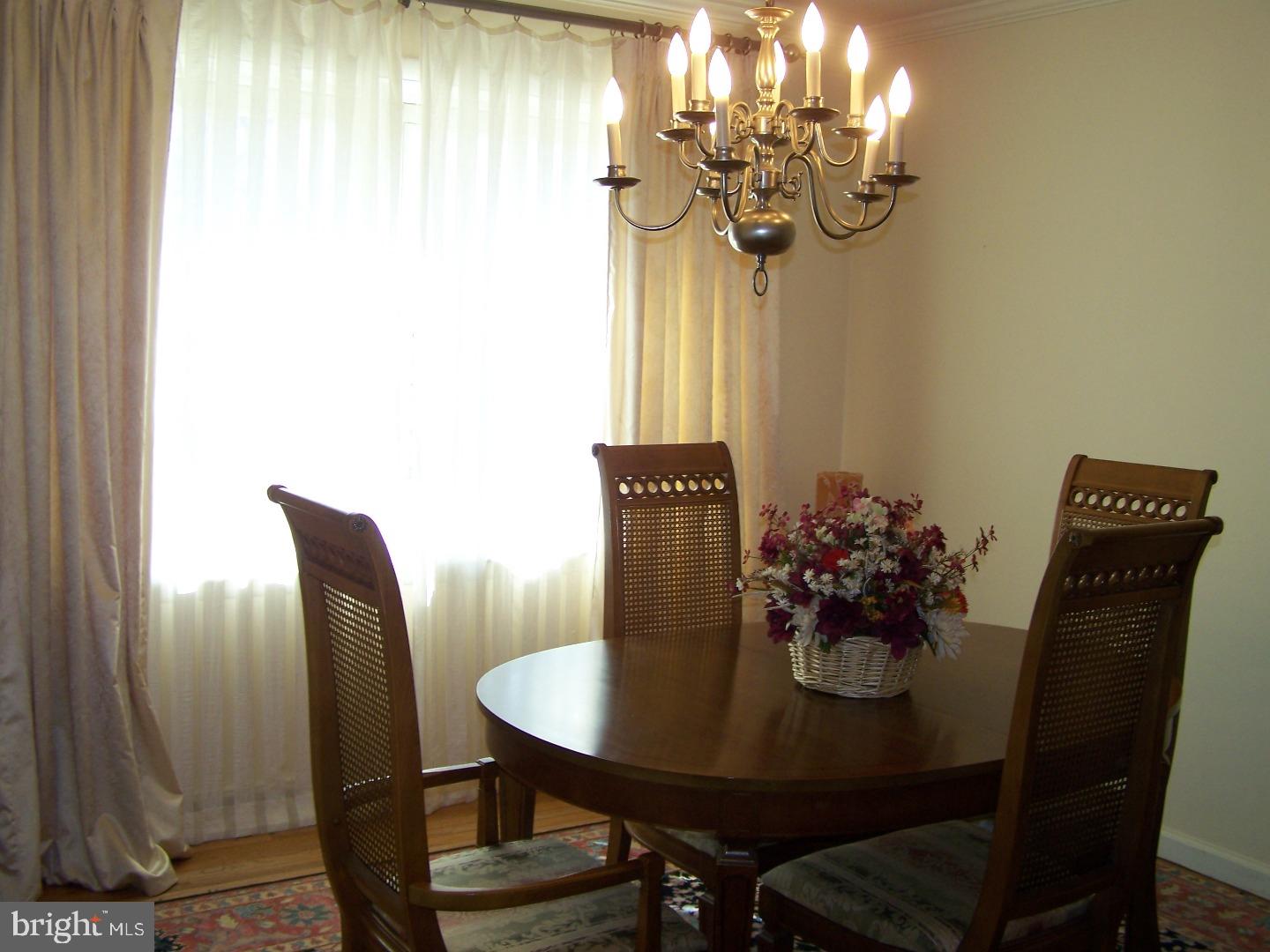 2504 Reedy Road Reading, PA 19609 - Photo 7 of 23 Dining Room