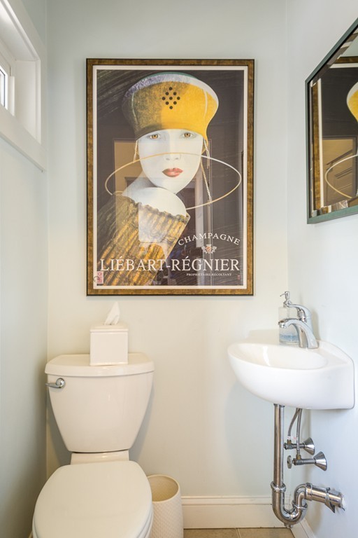 105 Salisbury Road Brookline, MA 02445 - Photo 12 of 28