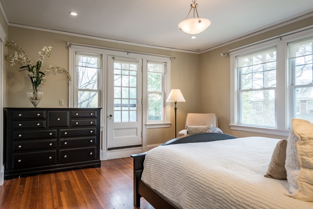 105 Salisbury Road Brookline, MA 02445 - Photo 15 of 28