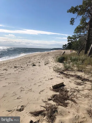 $250,000 | 15399 Holly Drive, Scotland, MD 20687