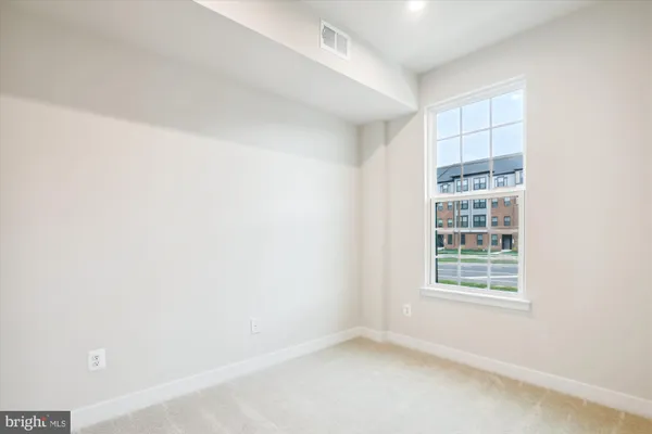 $3,200 | 14076 Sunrise Valley Drive, Herndon, VA 20171