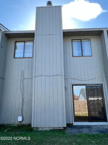 $1,100 | 165 Brown Boulevard, Unit Q, Havelock, NC 28532