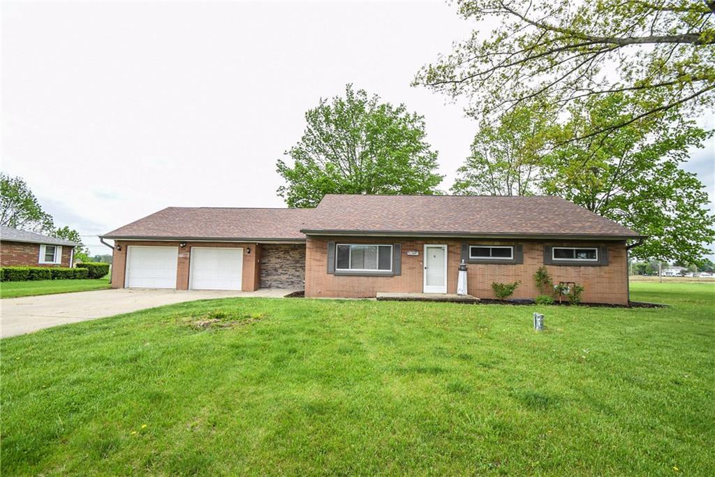 3897 Cloverdale Road Medway, OH 45341 - Photo 3 of 40 Gallery Image 3