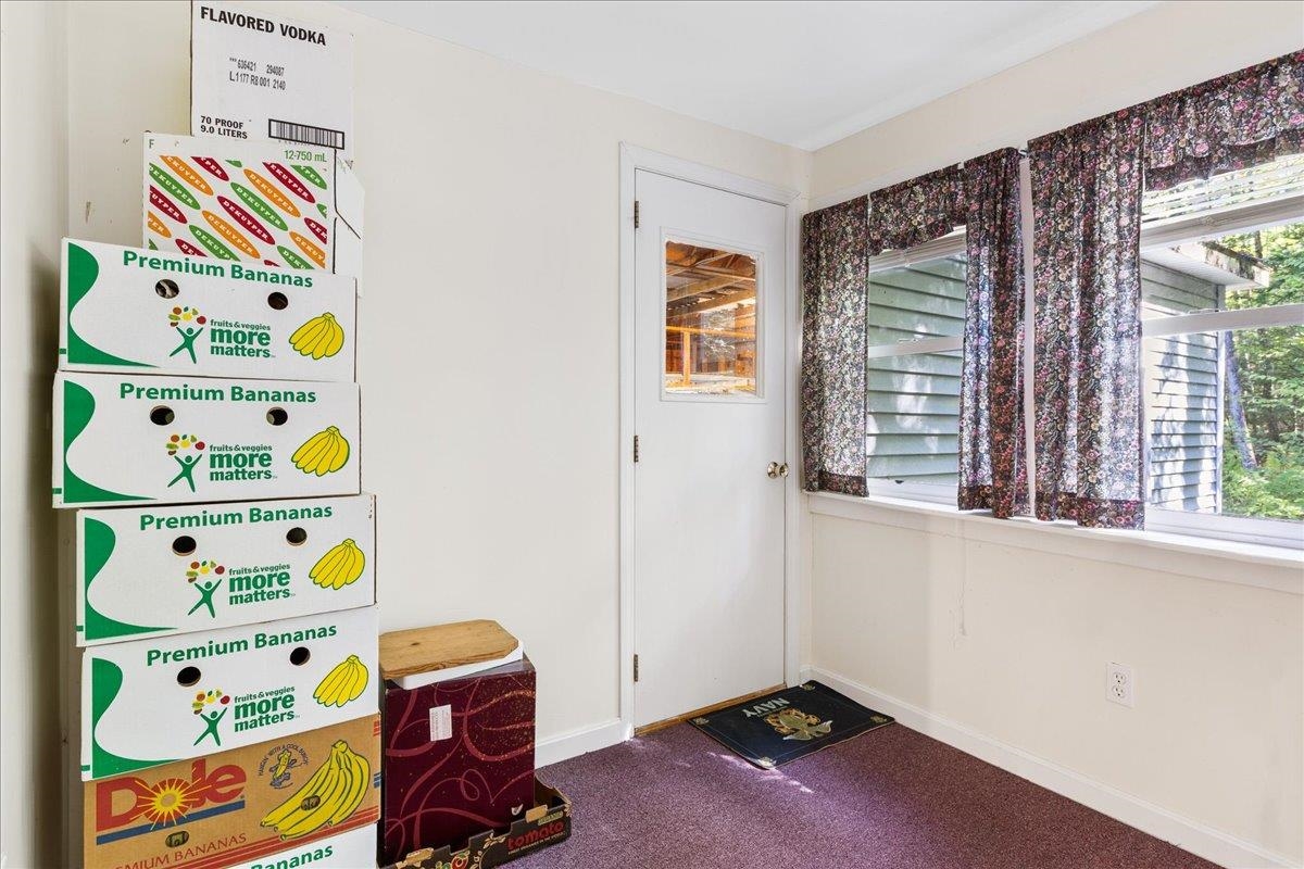 190 Noyes Street Bethlehem, NH 03574 - Photo 19 of 35