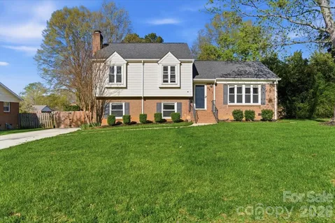$399,900 | 5810 Red Carriage Lane, Charlotte, NC 28212