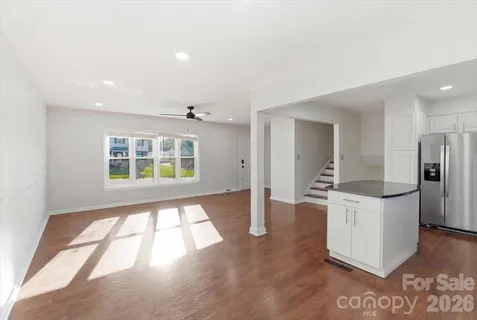 $399,900 | 5810 Red Carriage Lane, Charlotte, NC 28212
