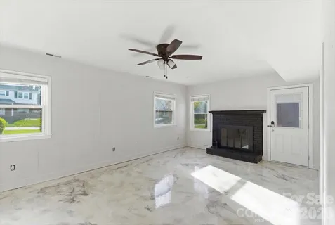 $399,900 | 5810 Red Carriage Lane, Charlotte, NC 28212
