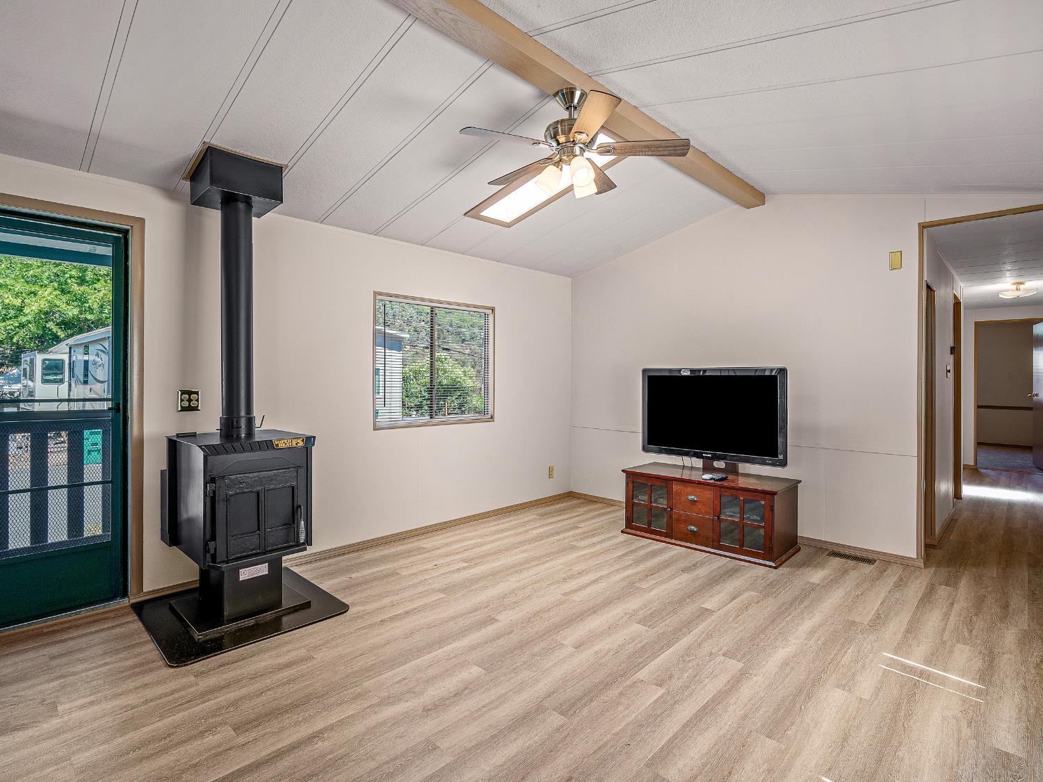 3020 Newtown Road, Unit 29 Placerville, CA 95667 - Photo 4 of 16 Gallery Image 4