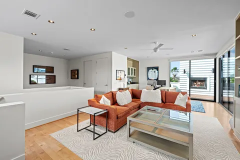 $1,299,000 | 2114 Potomac Drive, Unit A, Houston, TX 77057