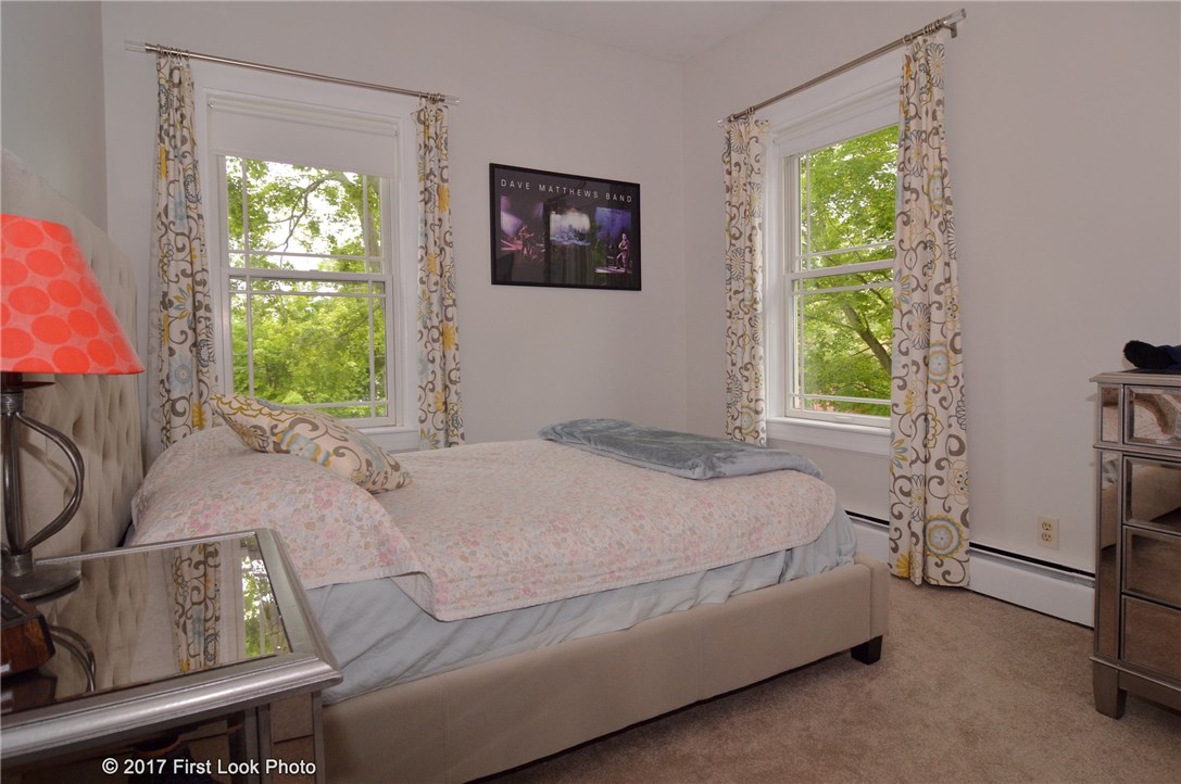1345 Seven Mile Road Cranston, RI 02831 - Photo 14 of 35