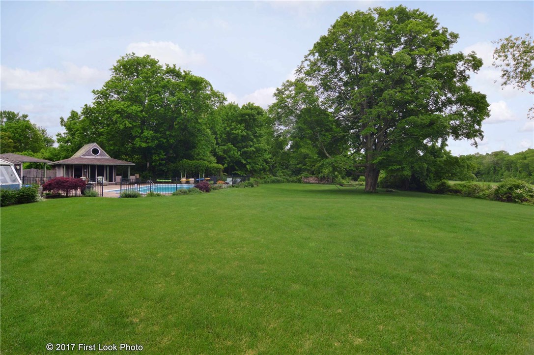 1345 Seven Mile Road Cranston, RI 02831 - Photo 2 of 35