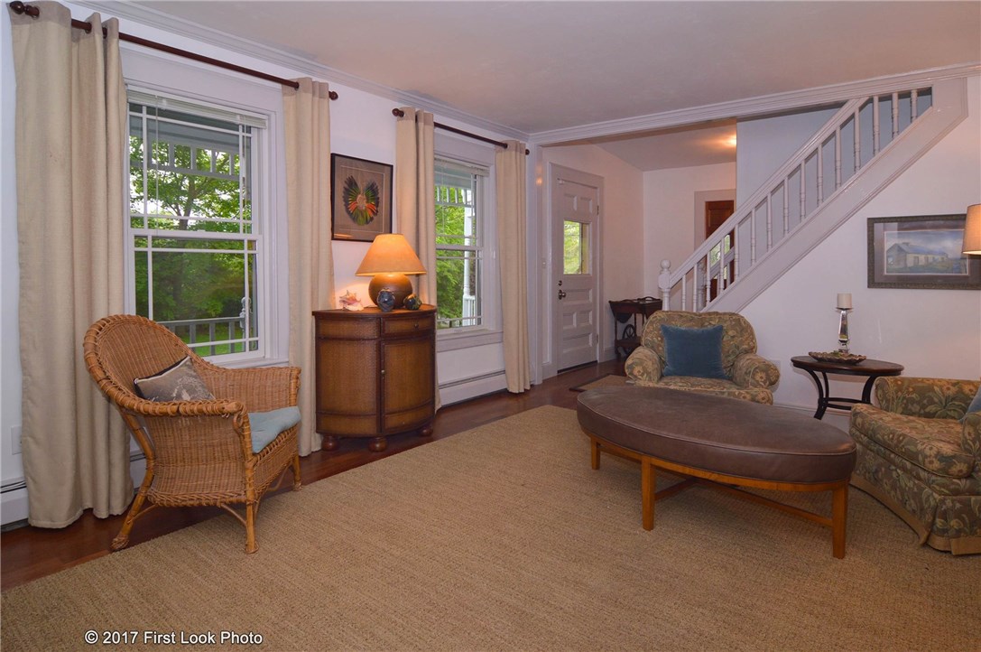 1345 Seven Mile Road Cranston, RI 02831 - Photo 27 of 35