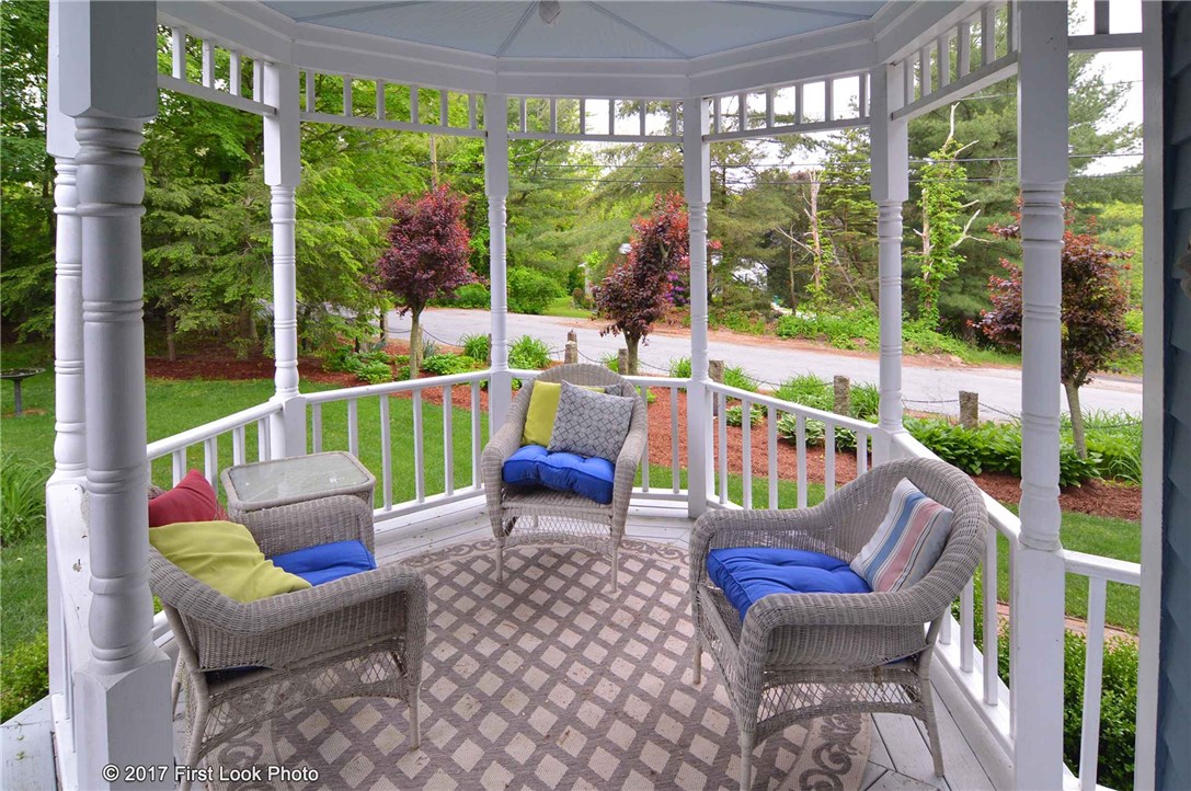 1345 Seven Mile Road Cranston, RI 02831 - Photo 28 of 35
