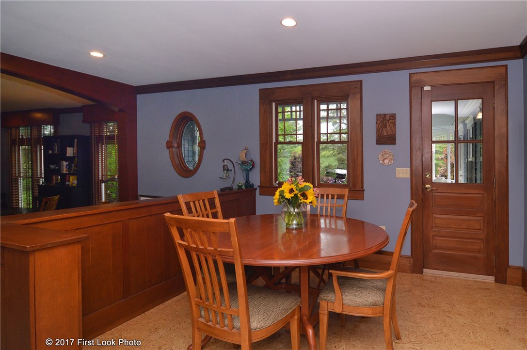 1345 Seven Mile Road Cranston, RI 02831 - Photo 8 of 35