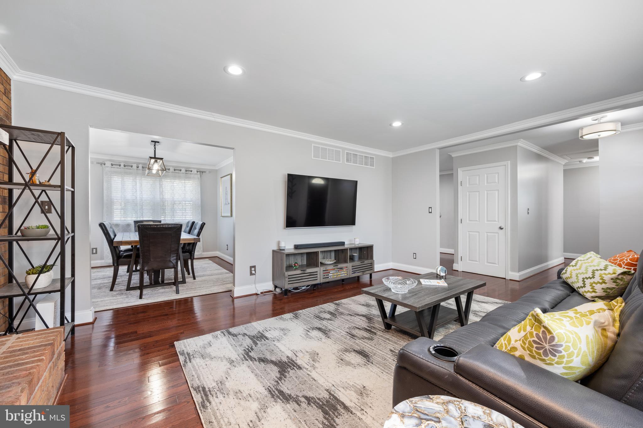 9204 Sandra Park Road Perry Hall, MD 21128 - Photo 5 of 26