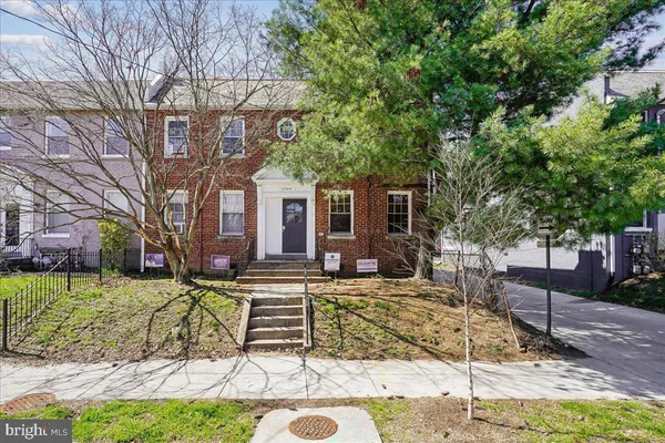 $1,500 | 3944 7th Street Northeast, Unit 4, Washington, DC 20017