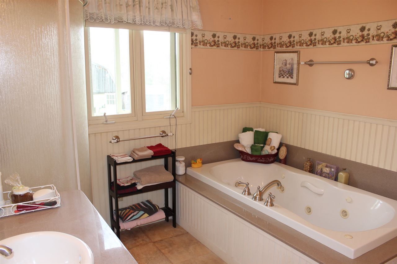 30 Perkins Road Londonderry, NH 03053 - Photo 15 of 29