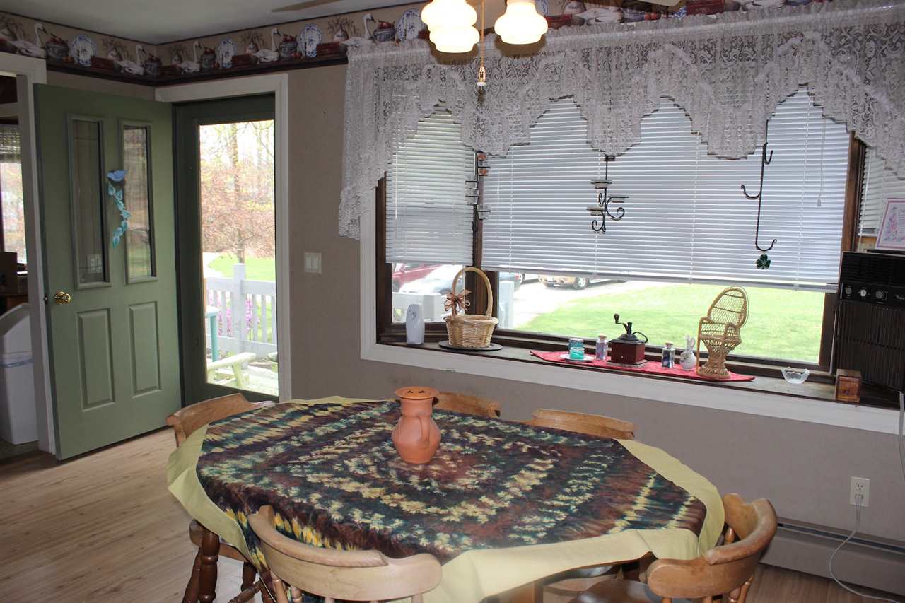 30 Perkins Road Londonderry, NH 03053 - Photo 7 of 29