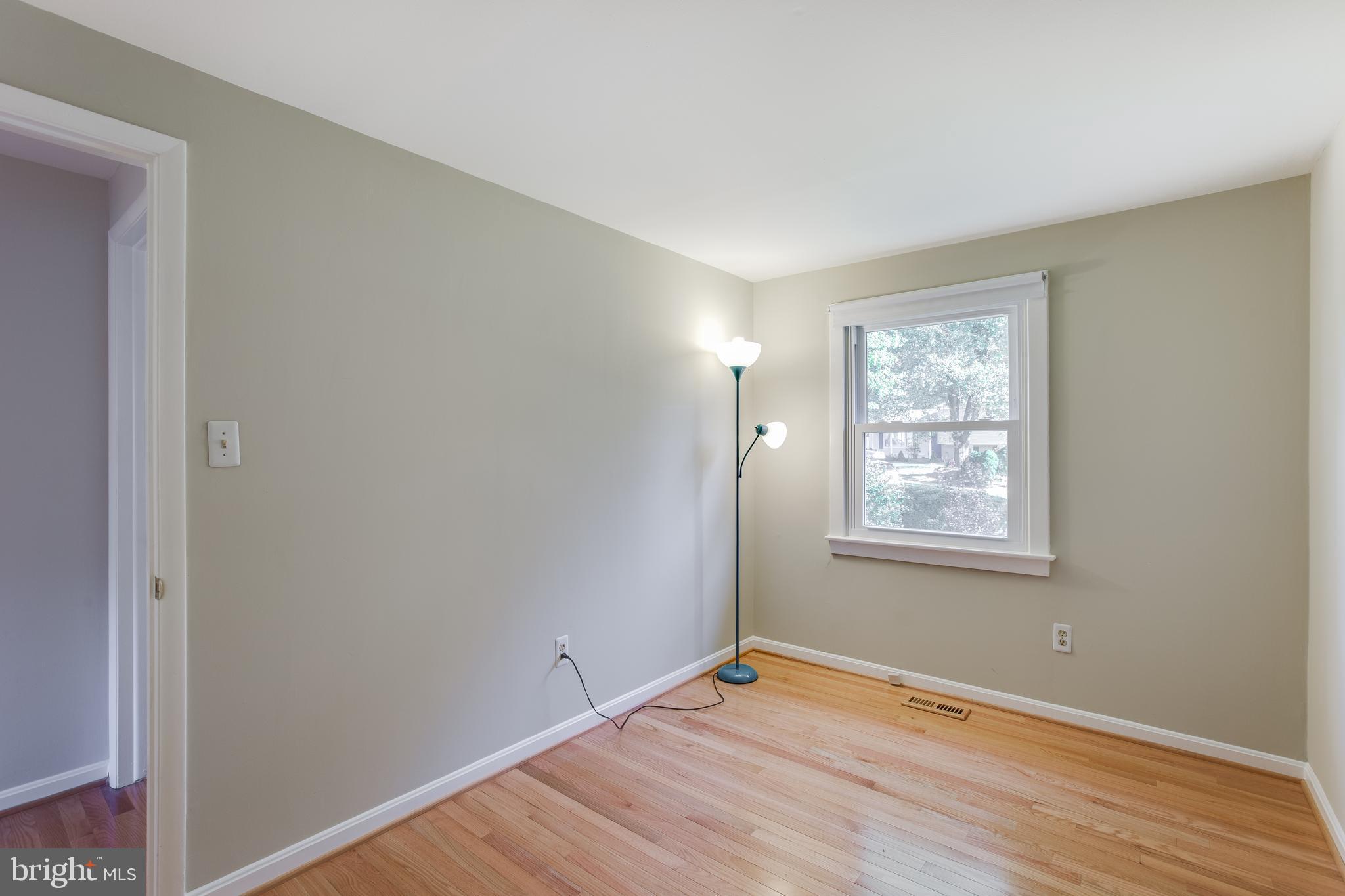 19064 Staleybridge Road Germantown, MD 20876 - Photo 17 of 37 Bedroom #2