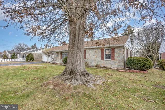 $299,000 | 19 Lee Street, Hanover, PA 17331