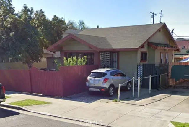 $1,150,000 | 1105 Cherry Avenue, Long Beach, CA 90813