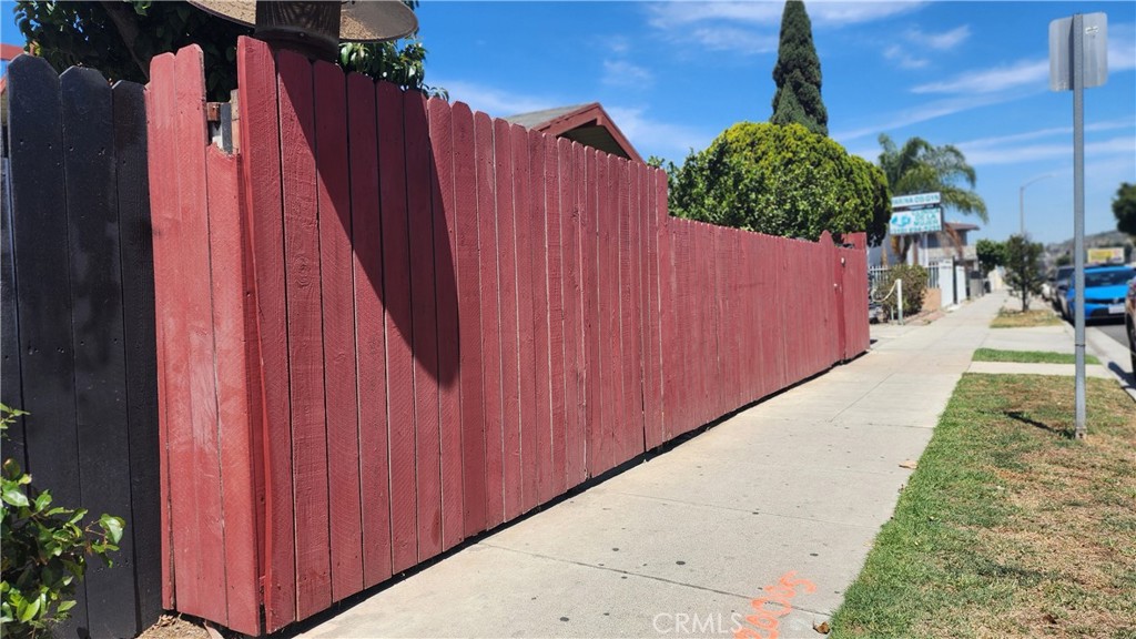 1105 Cherry Avenue Long Beach, CA 90813 - Photo 13 of 13 a view of a backyard with shower