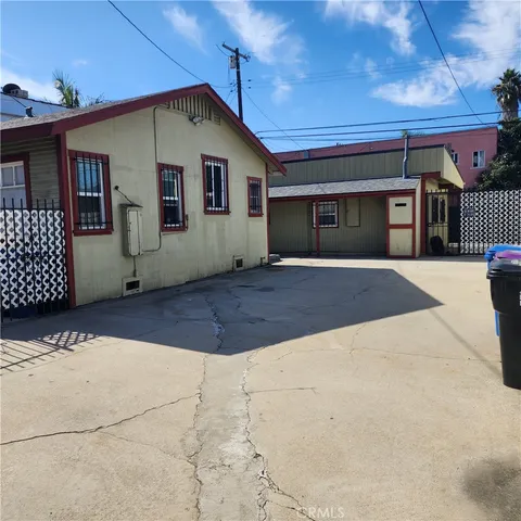 $1,150,000 | 1105 Cherry Avenue, Long Beach, CA 90813