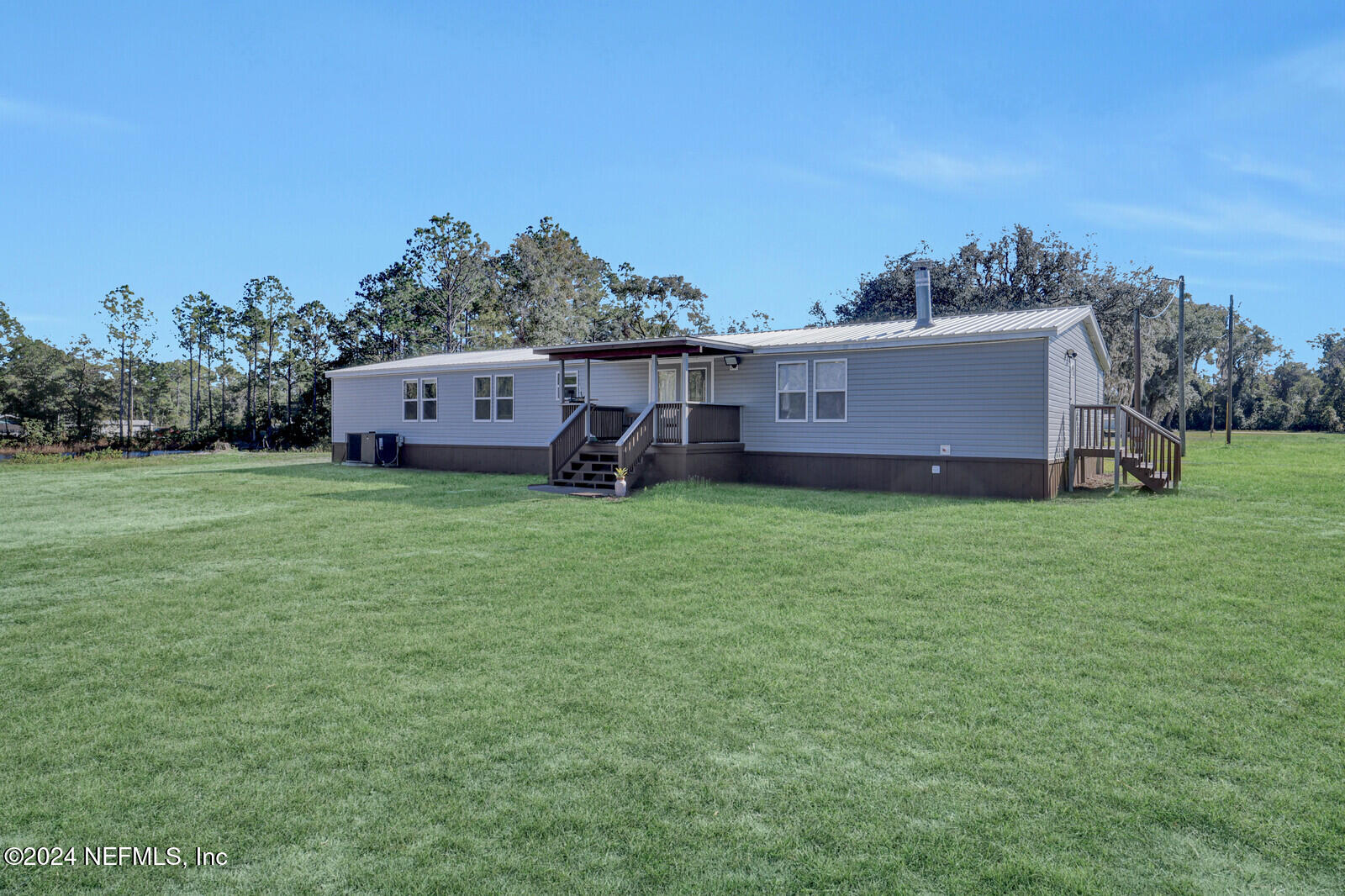 141 Woods Road San Mateo, FL 32187 - Photo 13 of 64 18_0H3A6640_mls