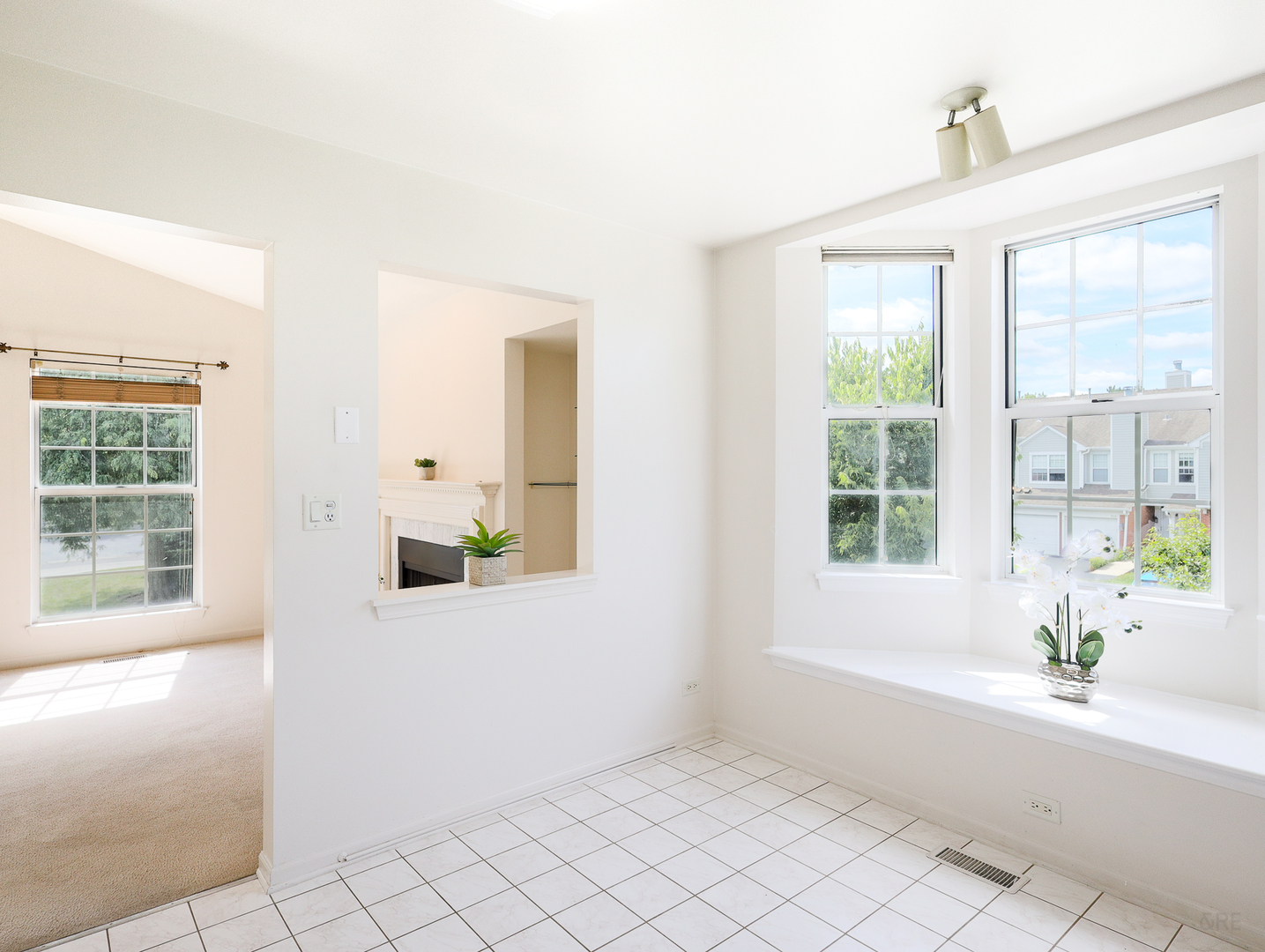 902 Sparta Court Vernon Hills, IL 60061 - Photo 16 of 35