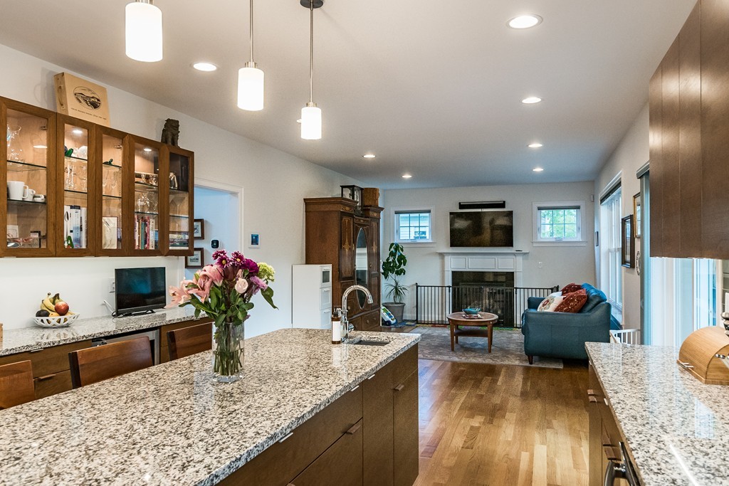 24 Cypress Road Arlington, MA 02474 - Photo 9 of 30 Gallery Image 9