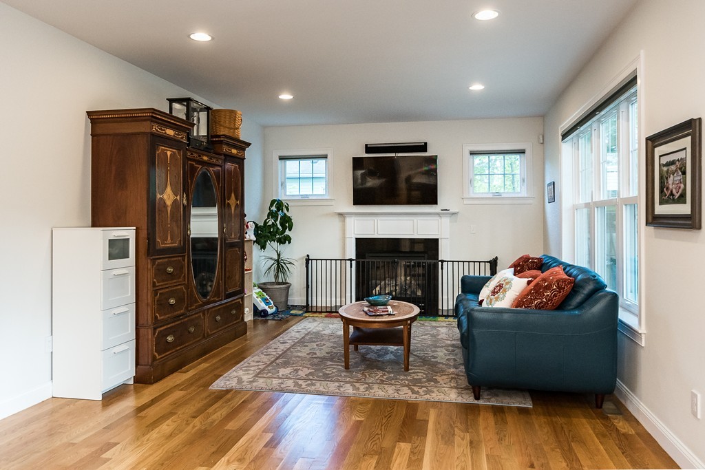 24 Cypress Road Arlington, MA 02474 - Photo 10 of 30 Gallery Image 10