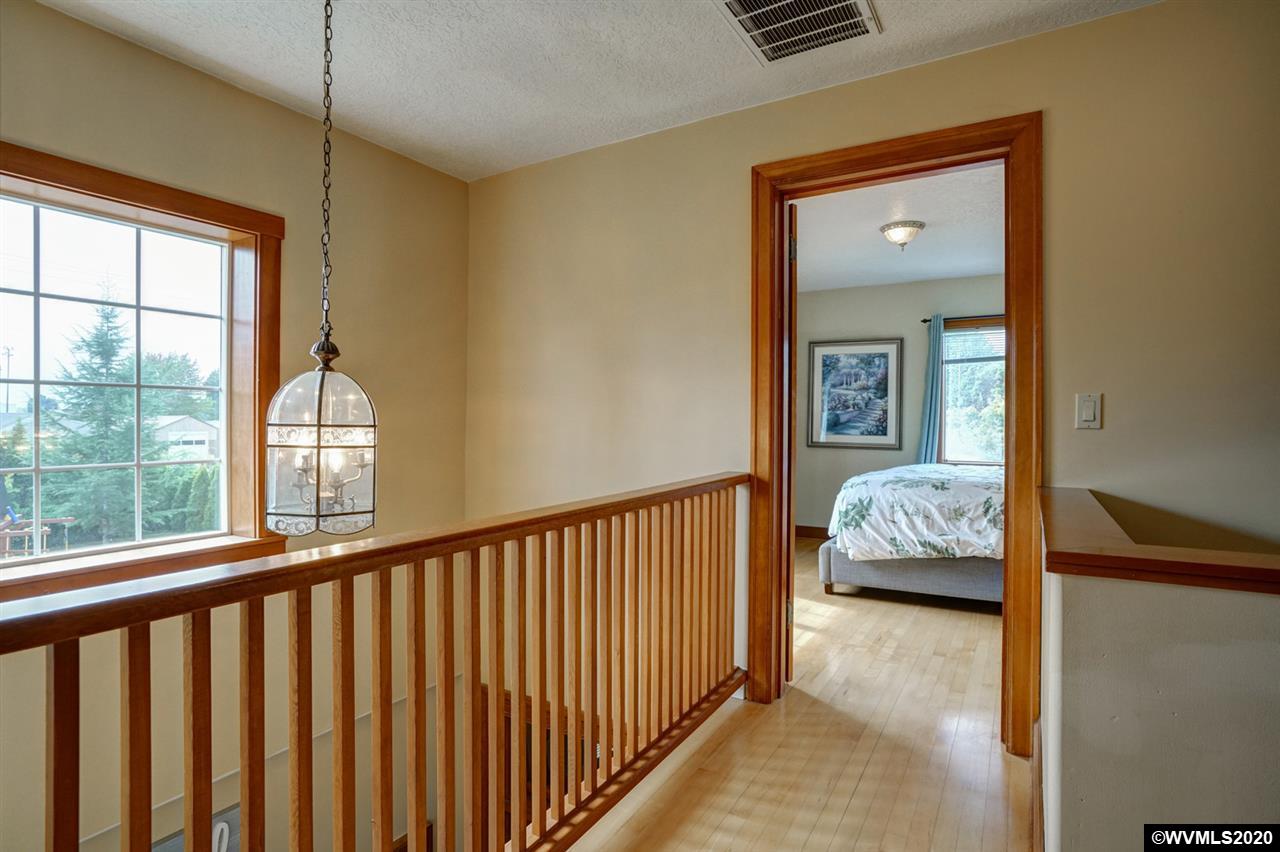 522 North Knights Bridge Road Canby, OR 97013 - Photo 28 of 39 Gallery Image 28