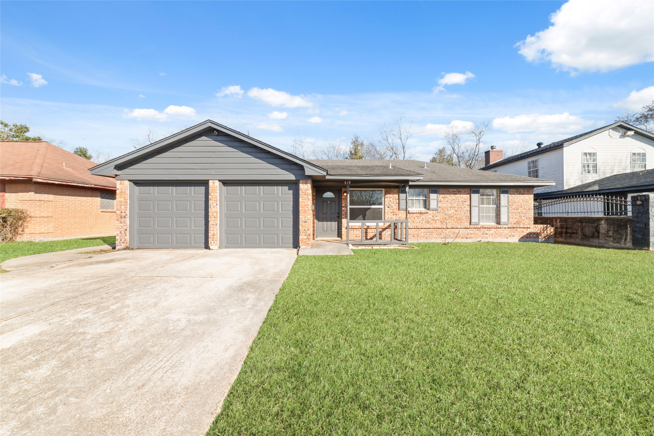 419 Bellmar Drive Houston, TX 77037 - Photo 2 of 18