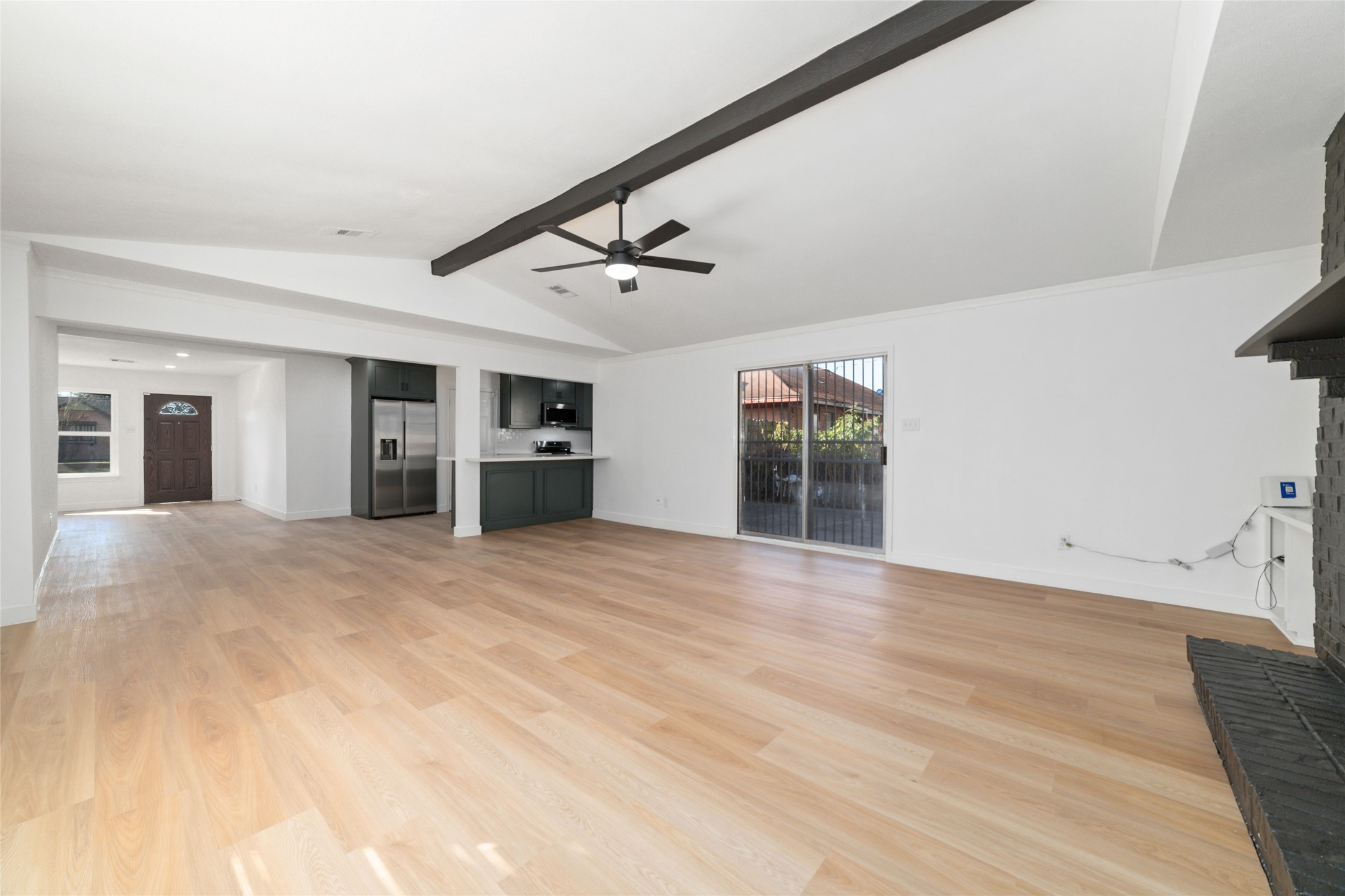 419 Bellmar Drive Houston, TX 77037 - Photo 9 of 18