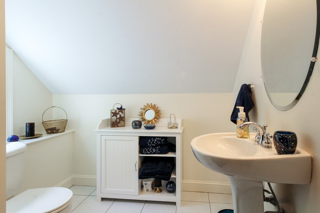 5 Bunker Road Medfield, MA 02052 - Photo 24 of 28 Gallery Image 24