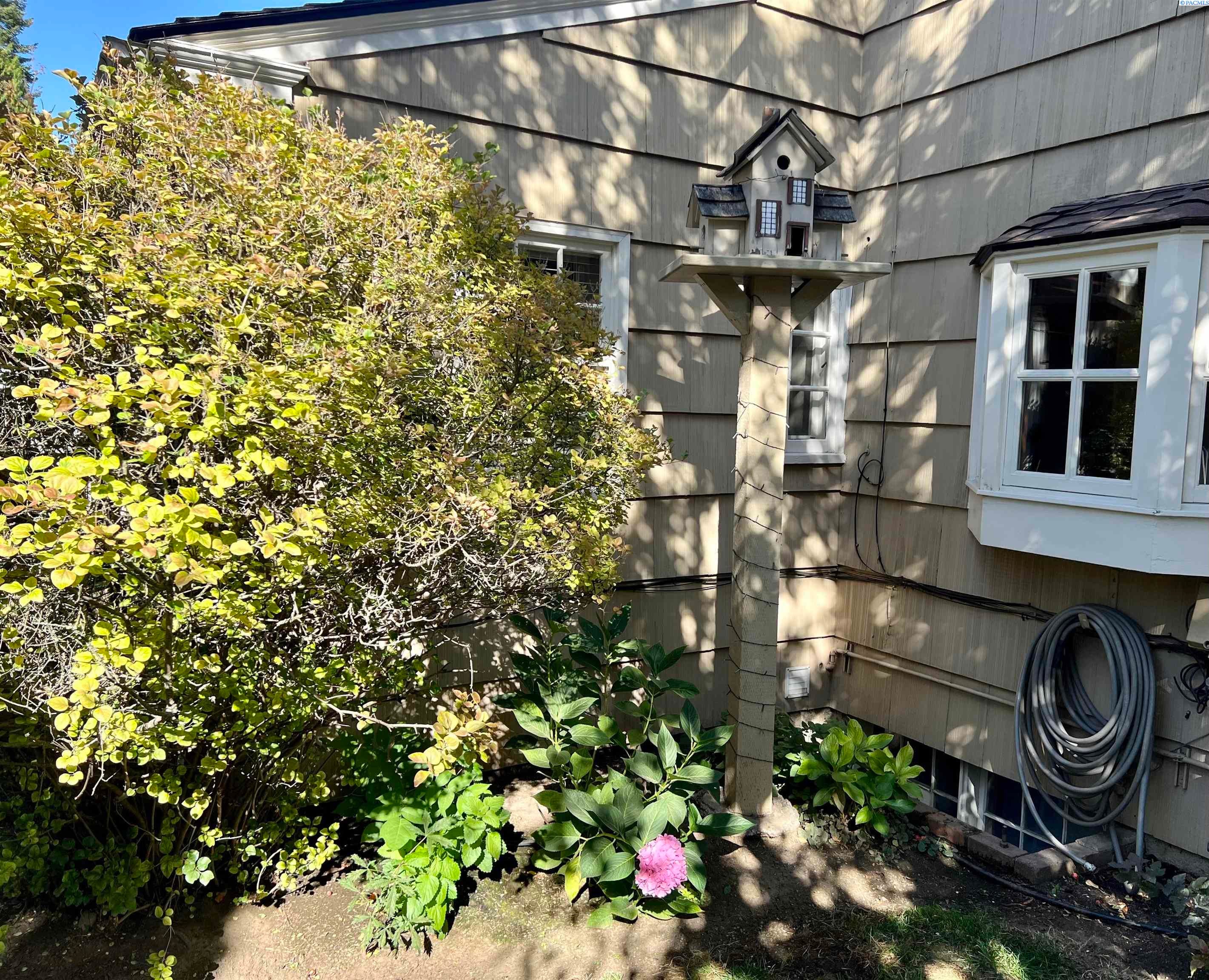 645 Southeast Spring Street Pullman, WA 99163 - Photo 12 of 49 Gallery Image 12