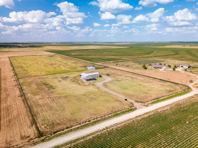 $732,000 | 592 Co Road, Tahoka, TX 79373