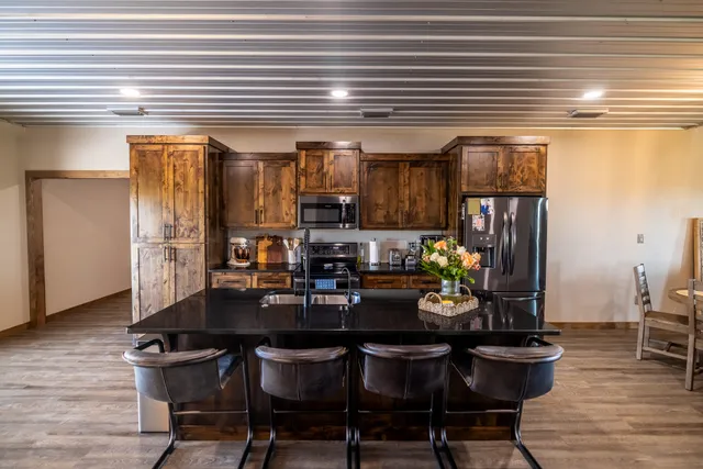 $732,000 | 592 Co Road, Tahoka, TX 79373