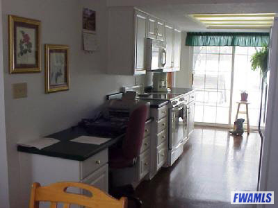 14116 East Paulding Road New Haven, IN 46774 - Photo 3 of 5