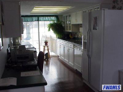 14116 East Paulding Road New Haven, IN 46774 - Photo 4 of 5