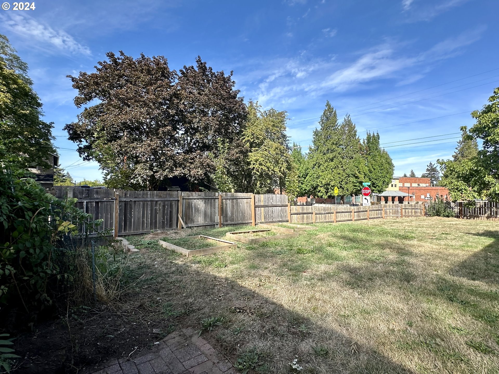 3010 R Street Vancouver, WA 98663 - Photo 43 of 43 a view of backyard with green space