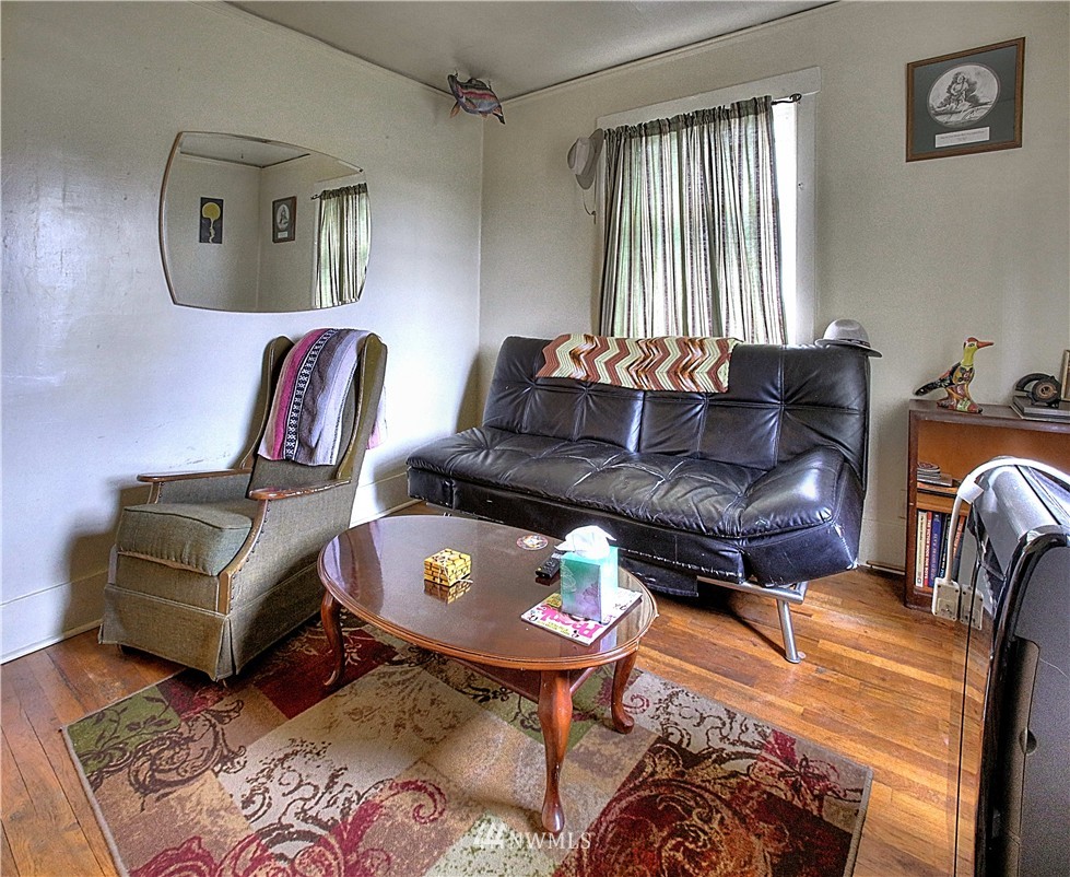8617 Phillips Road Southwest Lakewood, WA 98498 - Photo 3 of 11