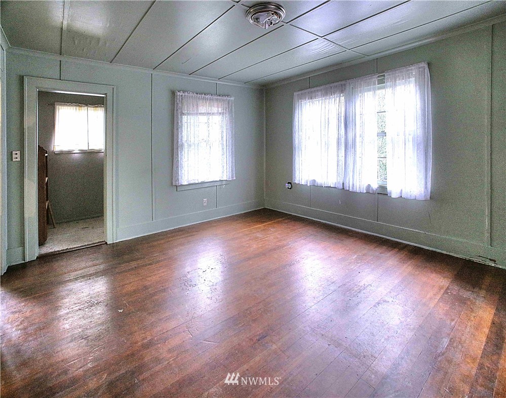 8617 Phillips Road Southwest Lakewood, WA 98498 - Photo 8 of 11