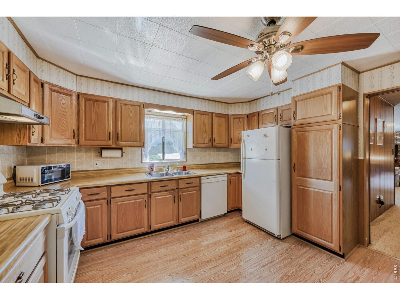 105 Maple Street Frederick, CO 80530 - Photo 11 of 29