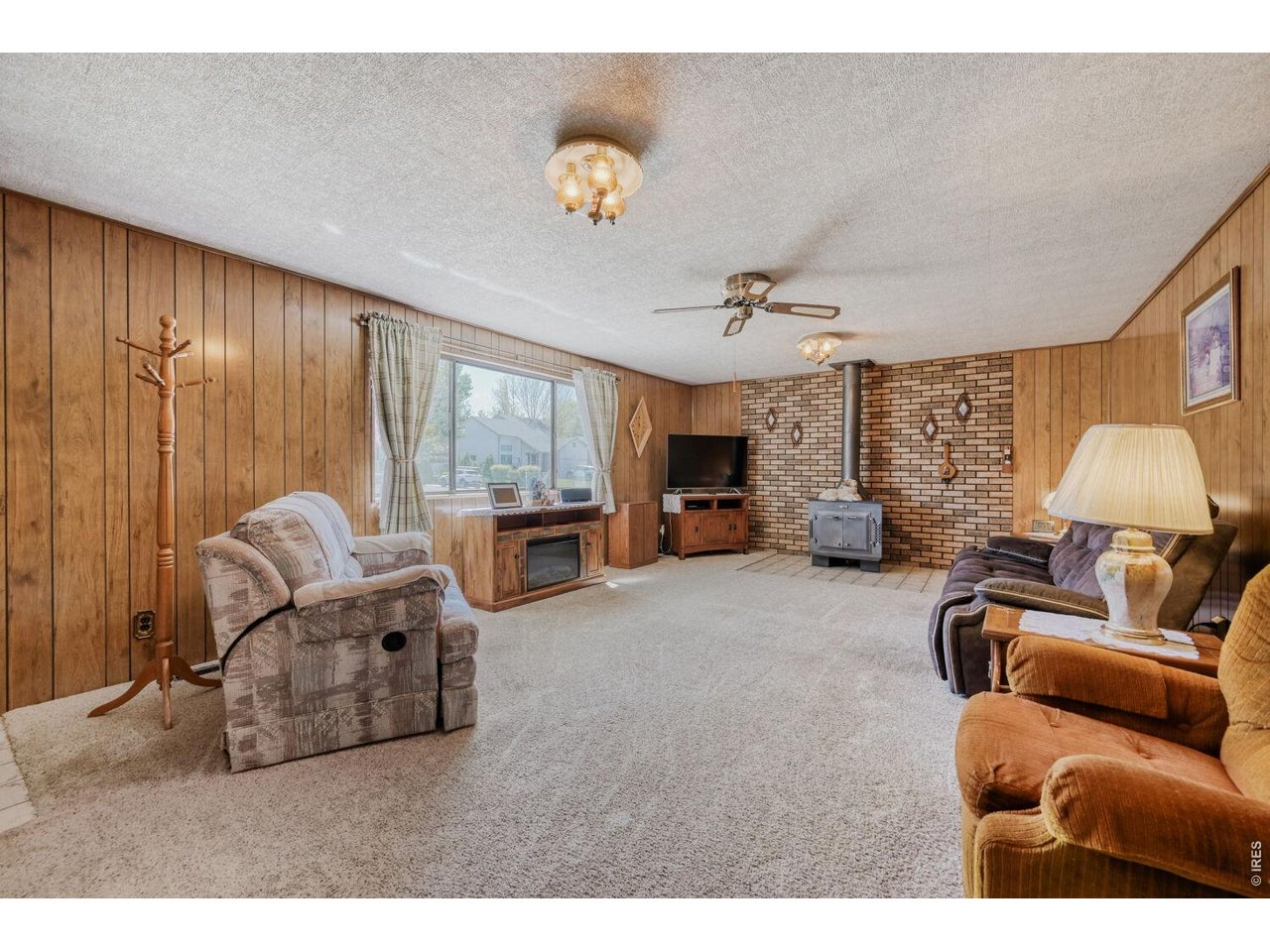 105 Maple Street Frederick, CO 80530 - Photo 6 of 29 Large Living Room