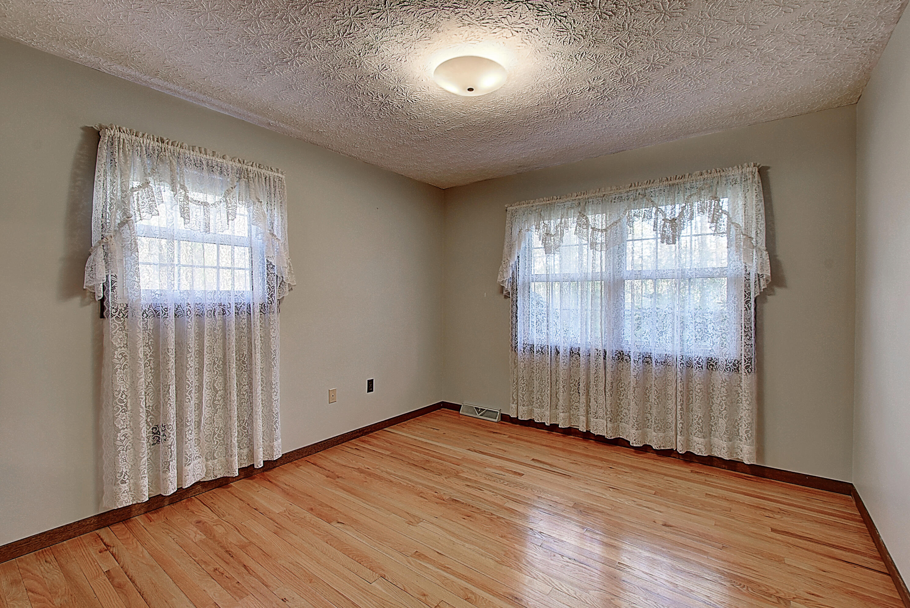 641 Bowmantown Road Telford, TN 37690 - Photo 18 of 56 DSC_0244And8more_1