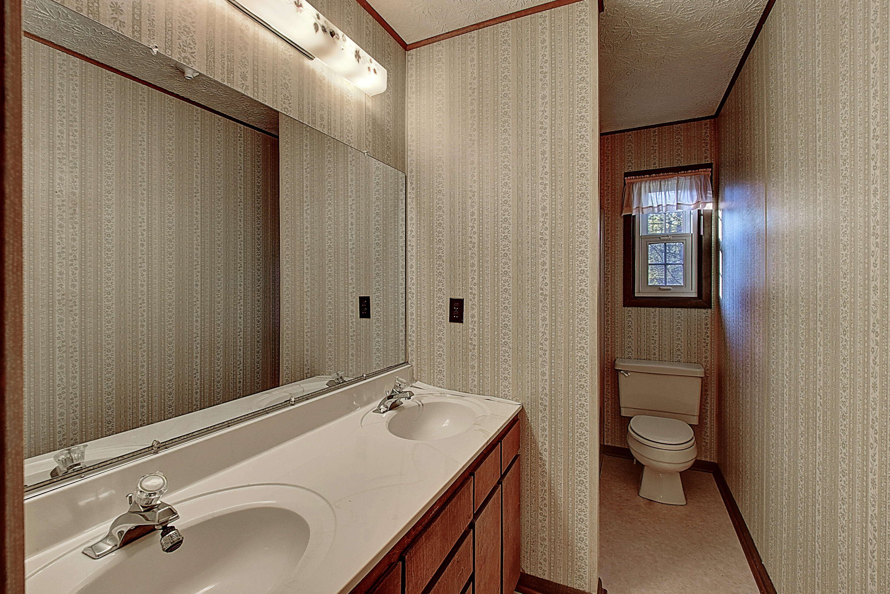 641 Bowmantown Road Telford, TN 37690 - Photo 24 of 56 DSC_0316And8more_1