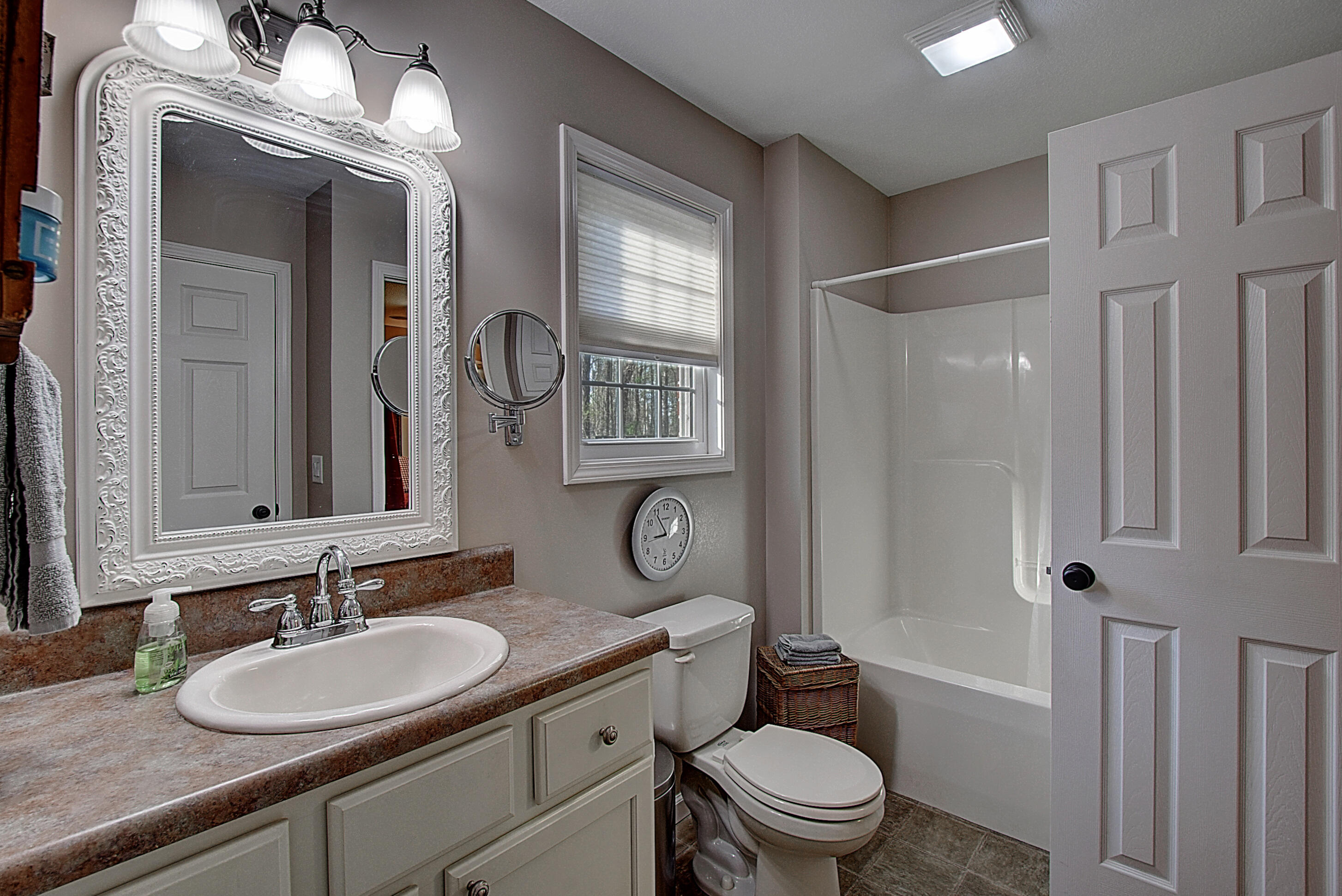 641 Bowmantown Road Telford, TN 37690 - Photo 43 of 56 DSC_0664And8more