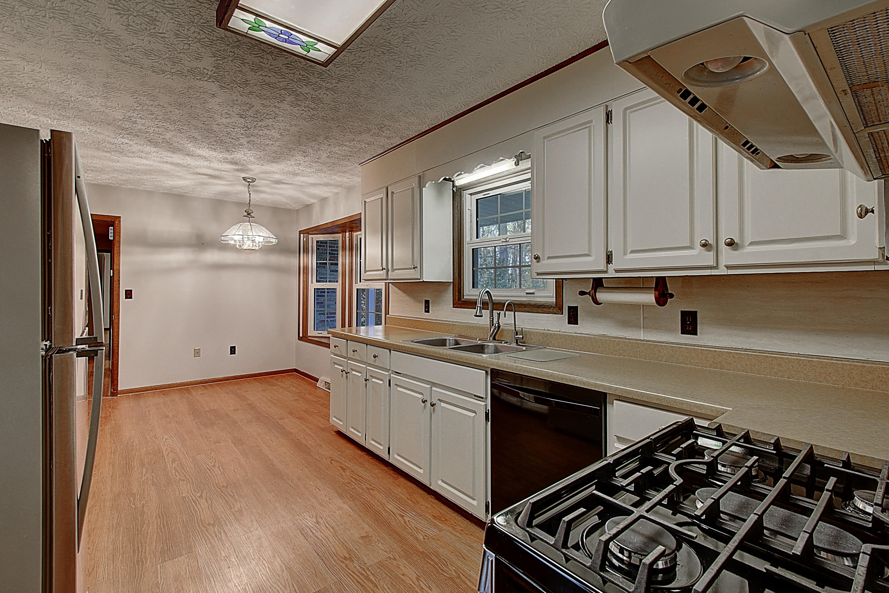 641 Bowmantown Road Telford, TN 37690 - Photo 10 of 56 DSC_0082And8more